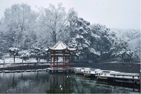 说明: //rcb.zmavapp.com/__local/7/D7/0A/C71FBD50A32EE181CAEF456F9E3_85D5876C_136D16.png